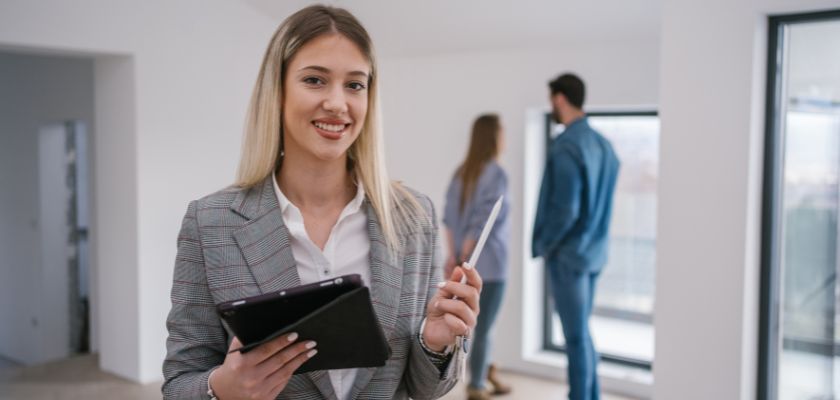 Buyers Agent vs a Sellers Agent Buyer's Agent vs. a Seller's Agent
