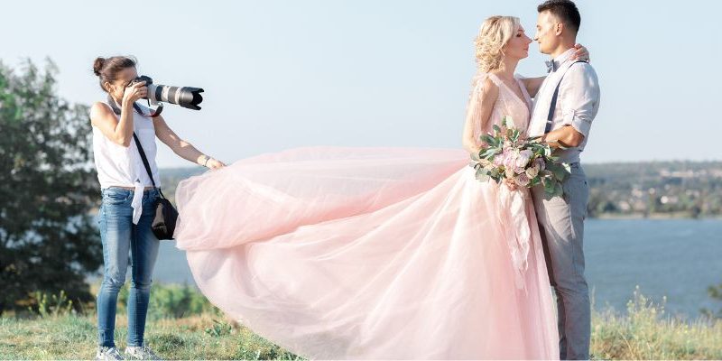 Choosing the Right Photographer for Your Wedding