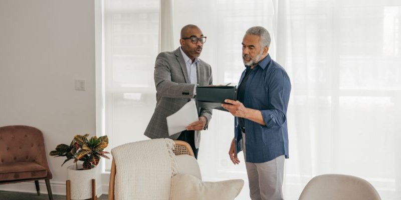 The Benefits of Using a Business Broker to Sell Your Business